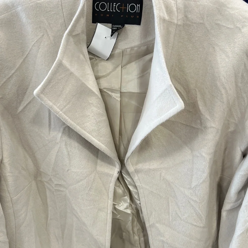 TONI PLUS COLLECTION BLAZER OPEN FRONT JACKET WITH A HIGH COLLAR - Picture 2 of 6